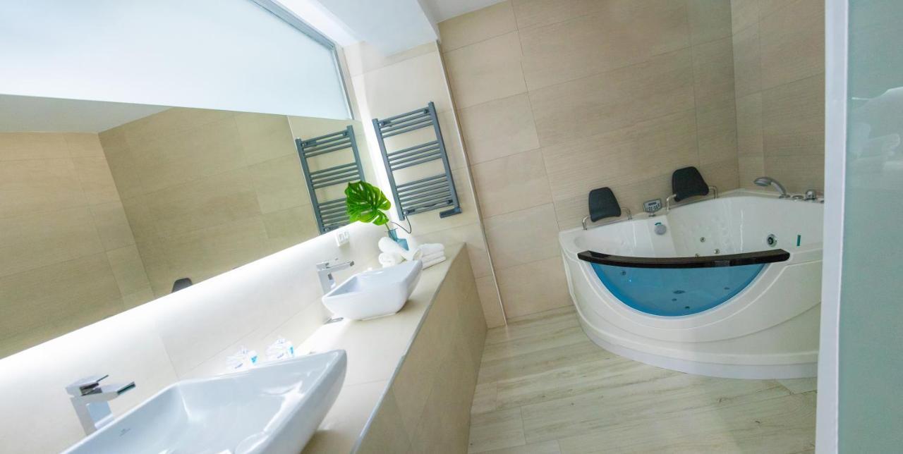Enfasis Hotel El Cuervo  ภายนอก รูปภาพ